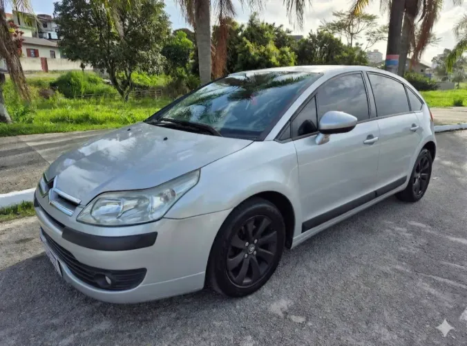 Citroen C4 GLX 2.0 Flex 16V 5P Aut. 2012