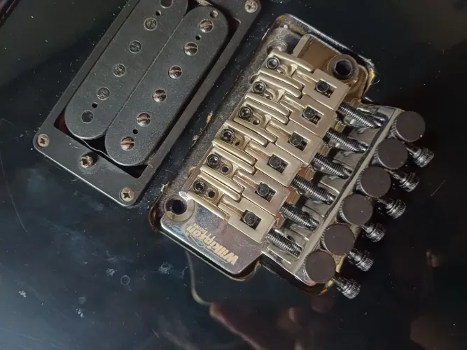 Guitarra Tagima vulcan + Ponte Wilkinson 