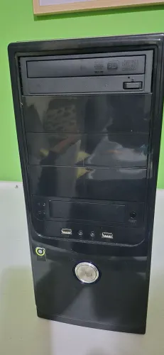 Lote Com Quatro (04) Gabinete Vazio Todos Por R$35,00 Reais