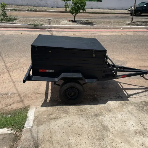 Carretinha Carreta Reboque Baú + Pneus Aro 14/175/55 - 100% Legalizada Quitada Emplacada
