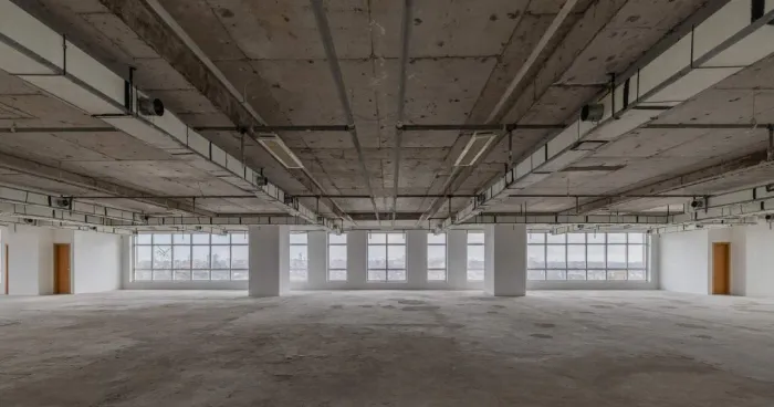Sala para locação, 770m², 18 vagas, localizada no Suarez Trade Center.