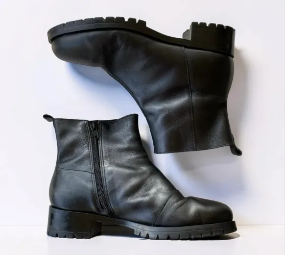bota feminina marca arezzo de couro legítimo tamanho 35