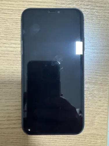  iPhone 11 - 128 GB - Preto | Bateria 100% + Caixa + Cabo + 5 Capinhas