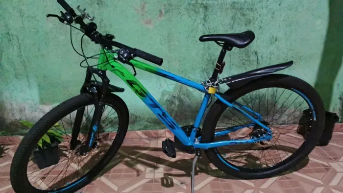 Bicicleta aro 29 freio a disco GTS