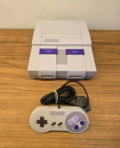 SUPER NINTENDO EM EXATAMENTE ESTADO DE CONSERVAÇÃO + CONTROLE ORIGINAL