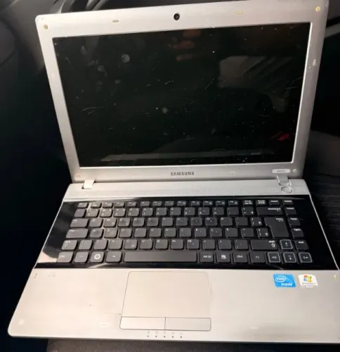 Notebook Samsung NP-RV419