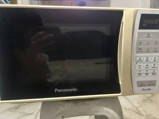 Microondas Panasonic 24 litros