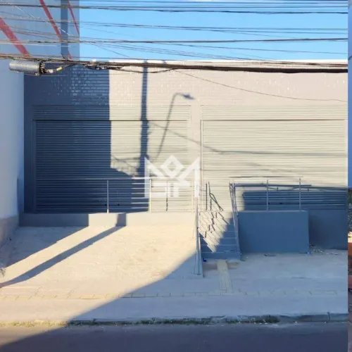 Loja Comercial para Alugar no Partenon (Em Frente ao Partenon Tênis Clube) - 322m²