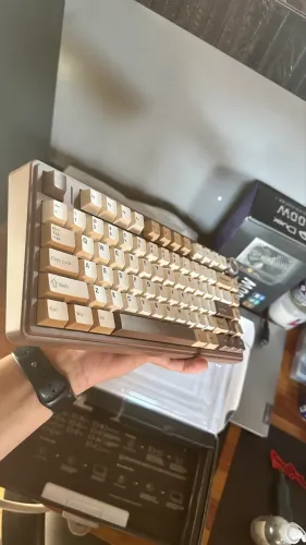 Teclado Gamer Aula F75 Tri-Mode (NOVO) magnético sem fio