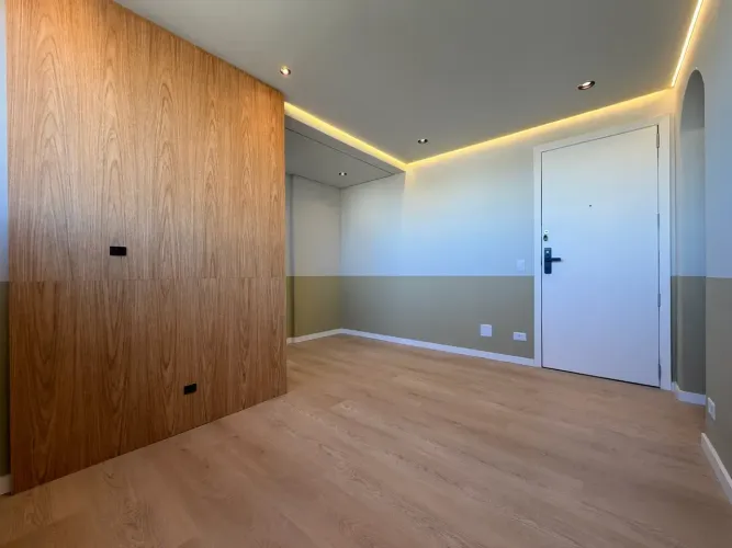 Apartamento para venda tem 33 metros quadrados com 1 quarto em Rebouças - Curitiba - Paran