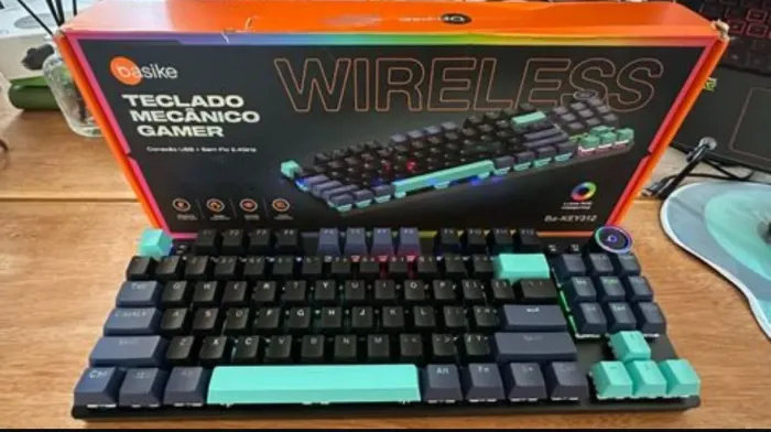 Teclado mecânico gamer basike wireless