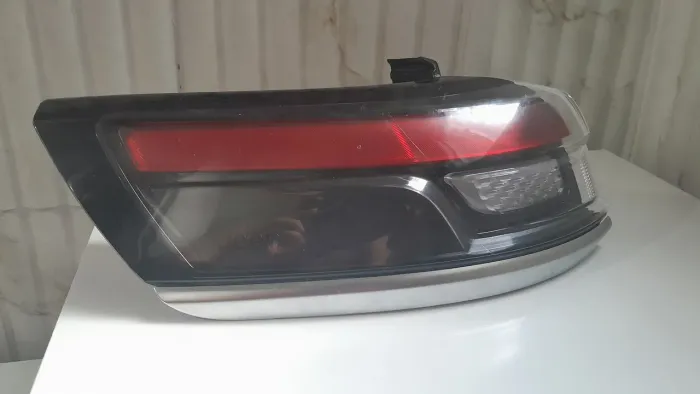 Lanterna Traseira Lado Esquerdo - Jeep Commander
