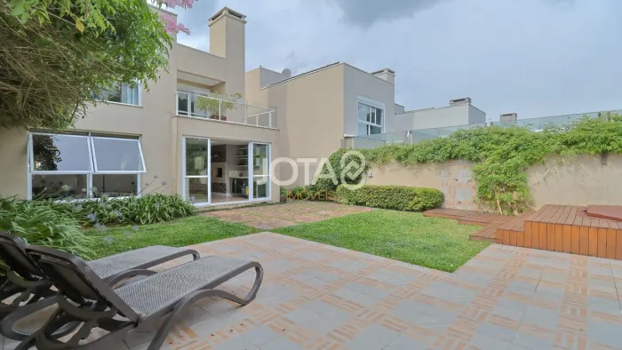 CONDOMINIO GRAND GARDEN 3 SUITES CAMPO COMPRIDO Casa Condominio 3 Suites Quintal / Campo C