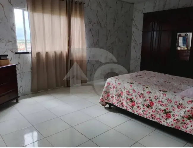 Casa no Loteamento Paraíso do Sul - Bairro Santa Lúcia com 4 Quartos, 3 Garagens, Varanda 