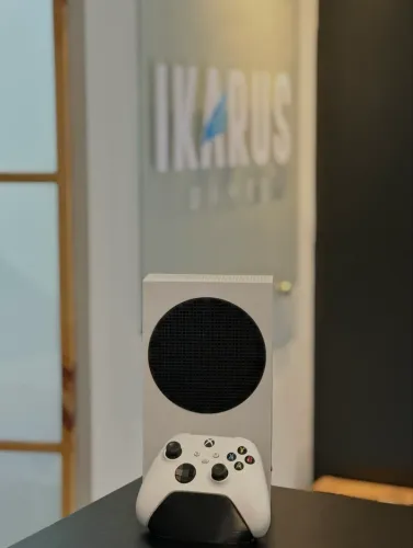 XBOX SERIES S 512GB + 6 MESES DE GARANTIA