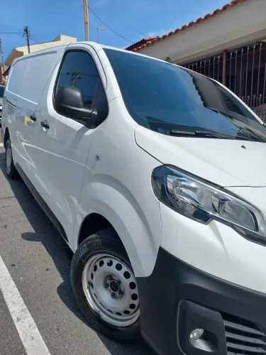 Peugeot Expert Business Pack 1.6 Turbo Diesel 2021