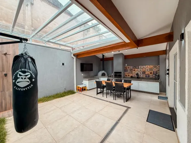 Casa à venda no condomínio Reserva Magnólias