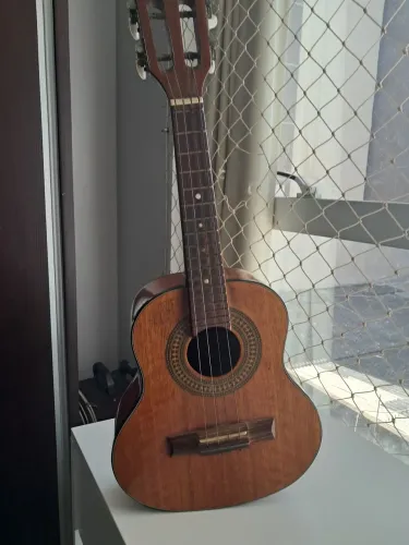 Cavaquinho Giannini