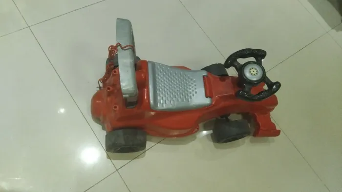 Carrinho Andador Infantil Super Fórmula Calesita (Sem Haste)50 reais <br>