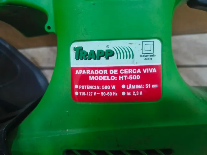 Aparador cortado cerca viva