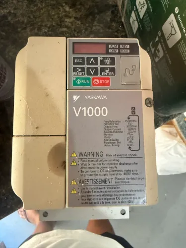 Inversor de Frequência Yaskawa V1000 400V Industrial