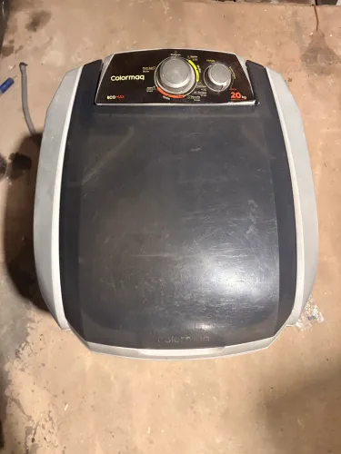 Vende se tanquinho 