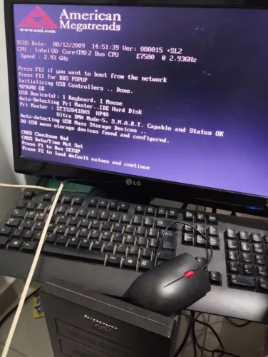 Pc Completo Lenovo preço a negociar