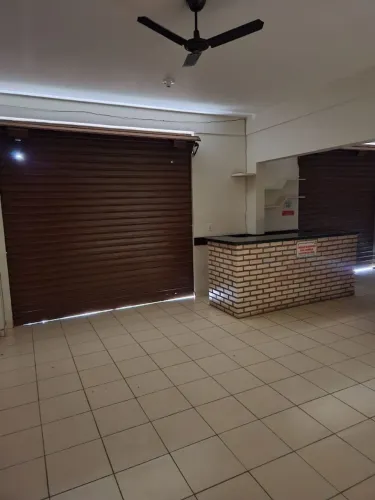Alugo Lojas Comerciais no Centro Executivo Sabin 714/914 Asa Sul