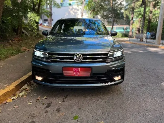 Volkswagen Tiguan Allspac R-line 350 TSI 2.0 4X4 2019