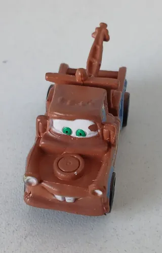 BONECO MINIATURA CARROS TOM MATE ORIGINAL DISNEY PIXAR