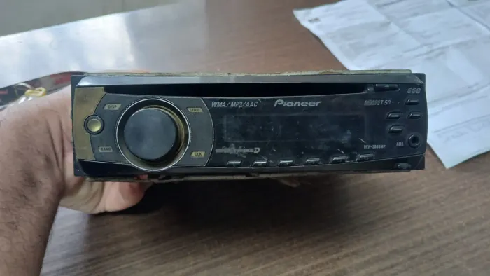Radio Pionerr DEH-2080mp