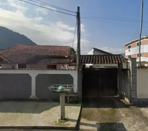 Casa de leilão em PAIOL / GUAPIMIRIM / RJ | Leilão SFI - Edital Único
