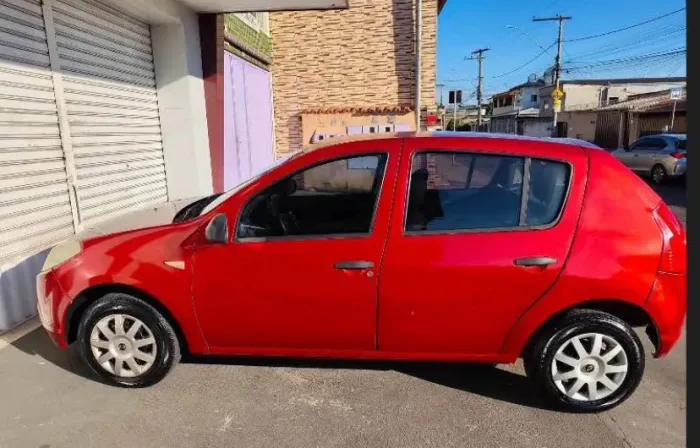 Renault Sandero Authentique Hi-flex 1.0 16V 5P 2010