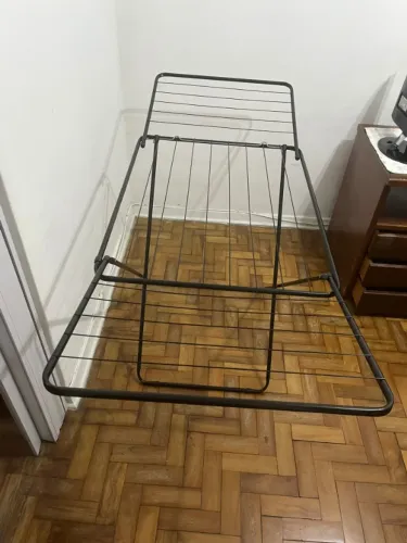 Varal de Chão Dobrável Reforçado com Abas - Preto (tamanho grande)