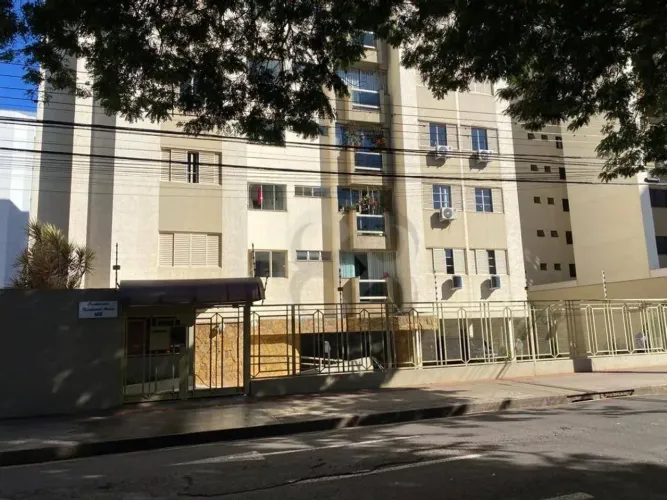 Apartamento com 3 dormitórios à venda, 88 m² por R$ 530.000,00 - Judith - Londrina/PR