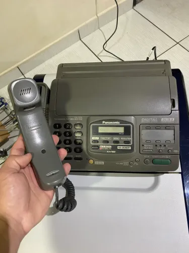 Fax Panasonic KX-F880 com Telefone e Secretária Eletrônica - Funcionando
