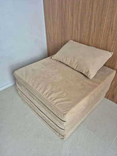 Puff modulado que vira colchonete