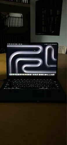 MacBook Air m4 (OPORTUNIDADE)
