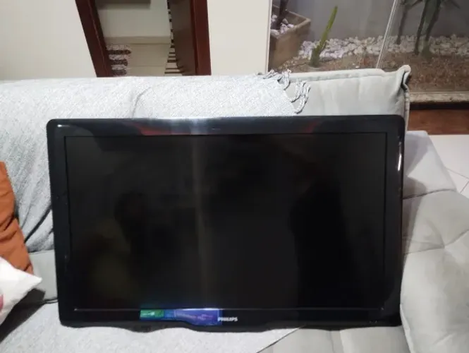 TV Philips 40 polegadas (Não é Smart)