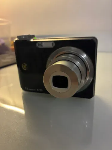 Câmera digital 7.0 MP perfeito estado pilha