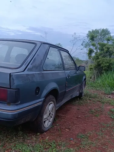Ford Escort XR3 1.8 / 1.6 Beneton/form./laser 1987