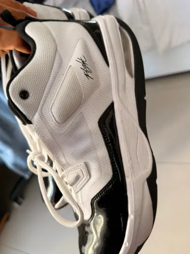 Jordan stay loyal 3