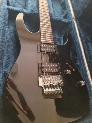 Guitarra Ibanez RG 220 koreana