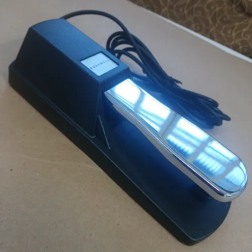 Pedal Sustain Kurzweil para Teclado e Piano Digital - Conexão P10