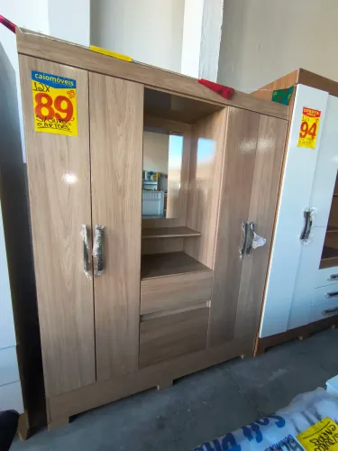 Guarda roupa 840 reais 