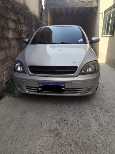 Chevrolet Corsa Sedan 1.0 MPFI 8V 71cv 4P 2002