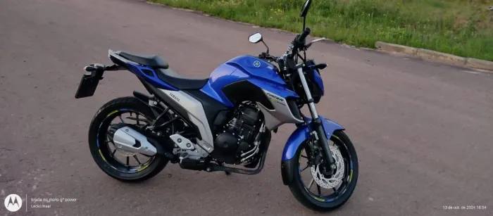 Moto muito linda
