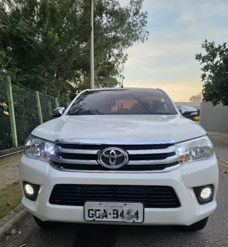Toyota Hilux CD SRV 4X2 2.7 Flex 16V Aut. 2017