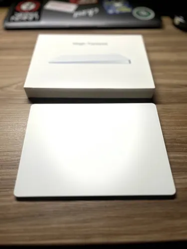 Apple Magic Trackpad 2