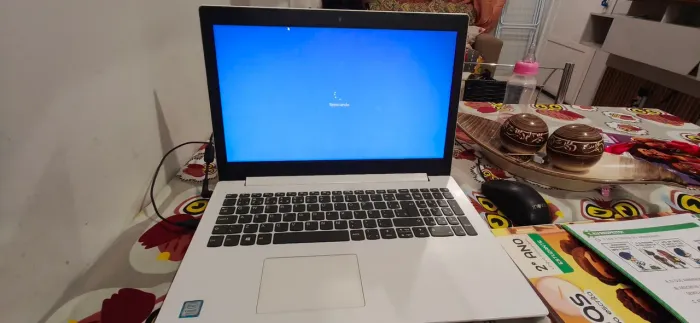 Lenovo i5 8250u